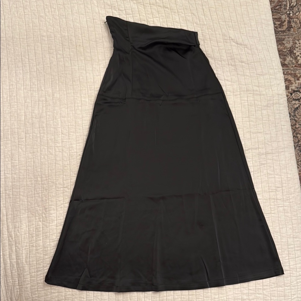 SHEIN Black Strapless Dress